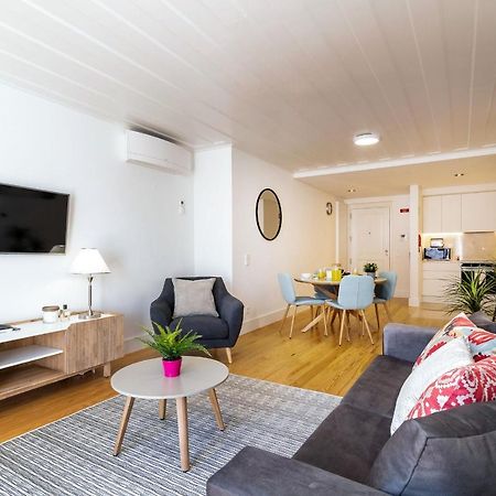 ליסבון Amazing 1Bdr Apartment In Chiado By Lovelystay מראה חיצוני תמונה
