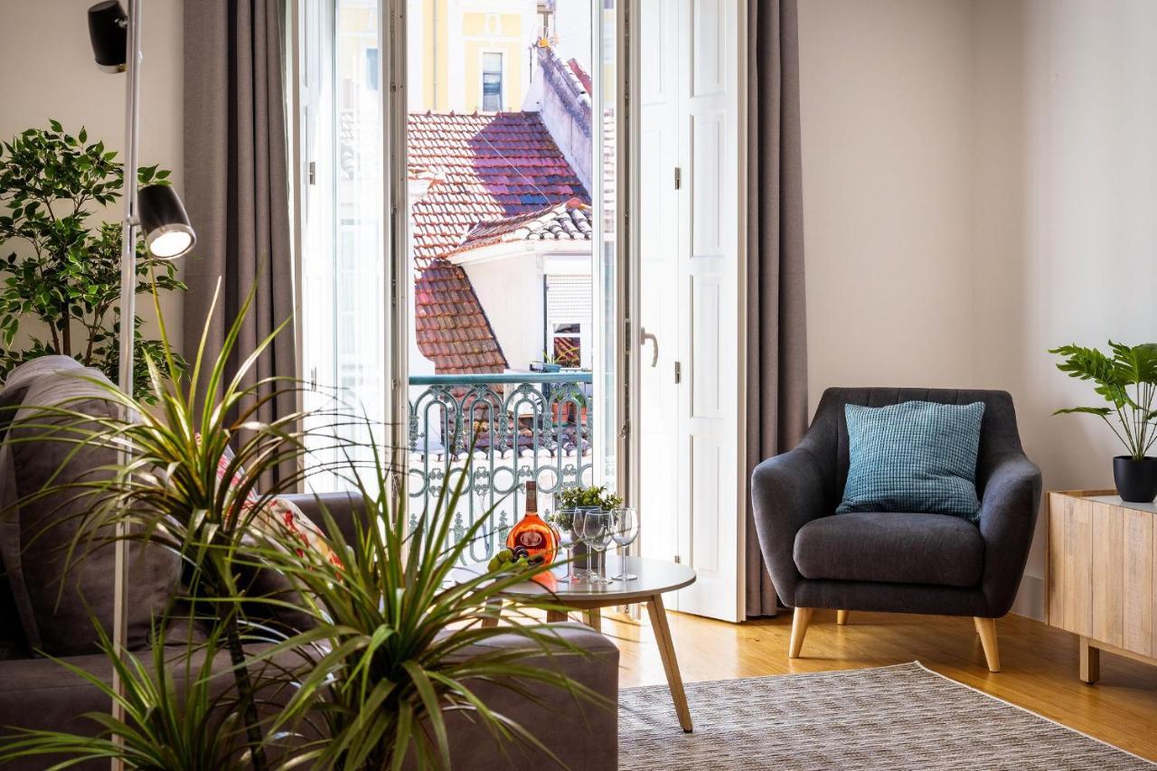 ליסבון Amazing 1Bdr Apartment In Chiado By Lovelystay מראה חיצוני תמונה