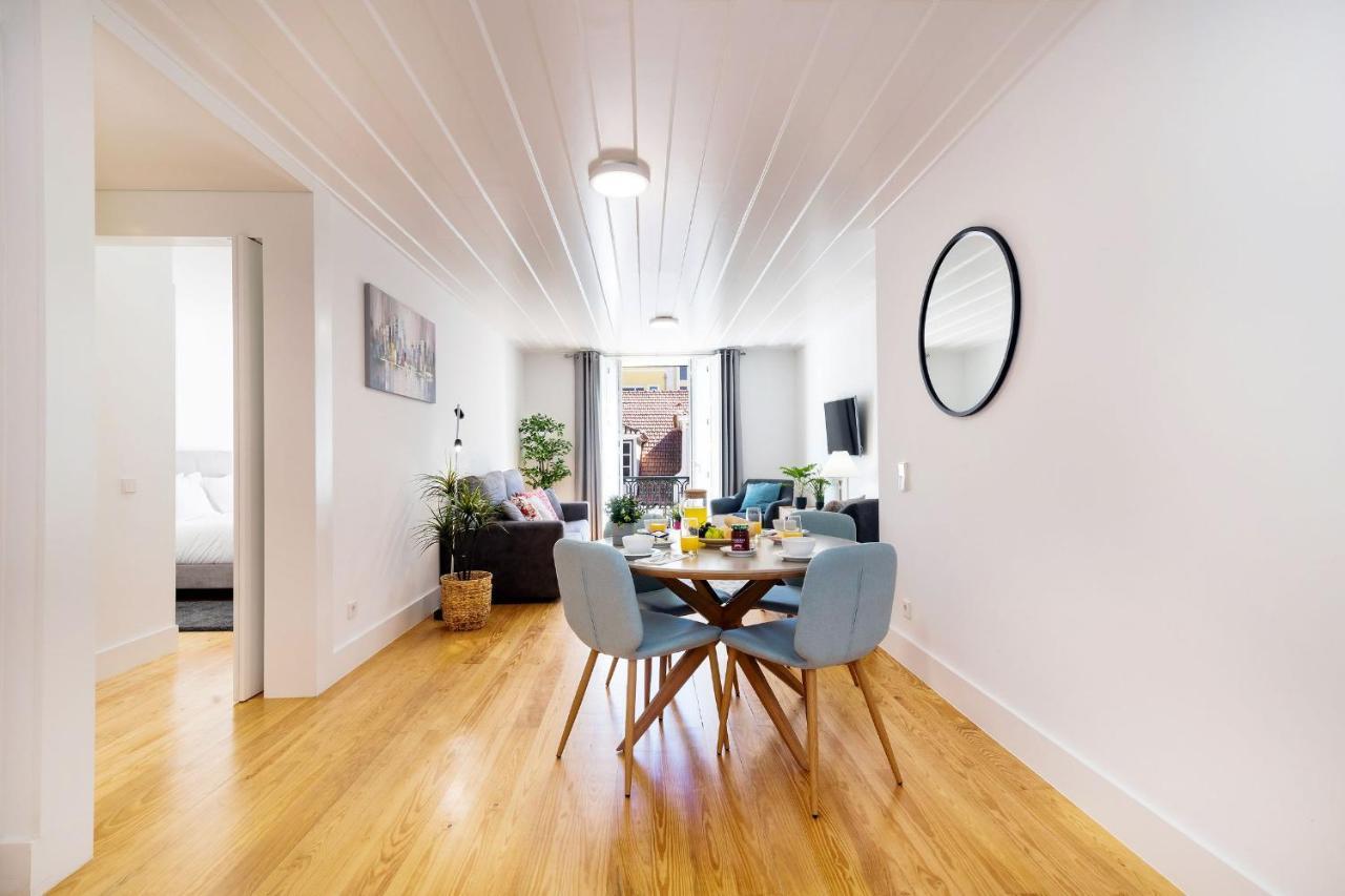 ליסבון Amazing 1Bdr Apartment In Chiado By Lovelystay מראה חיצוני תמונה